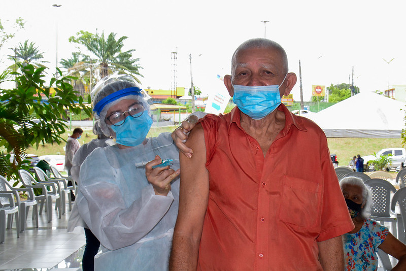 Vacinação em idosos de 69 anos começa na segunda-feira em Manaus 