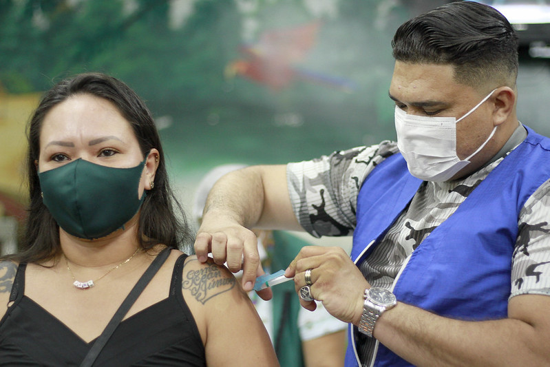 Brasil vai distribuir 8 milhões de doses de vacina nesta semana, anuncia Queiroga