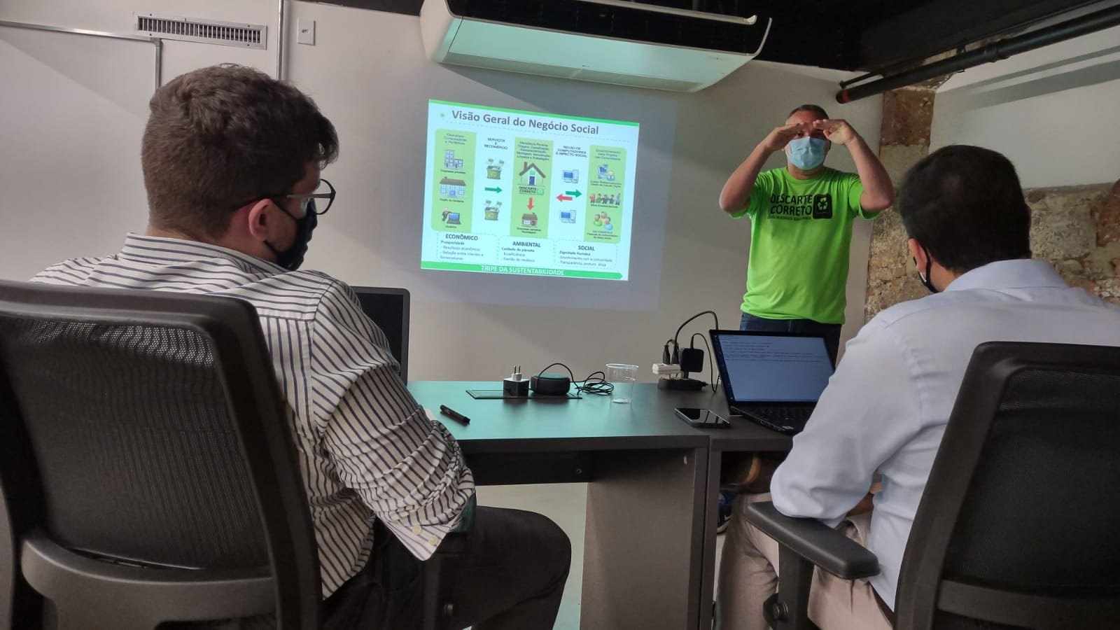 Confira lista de selecionados para oficinas de qualificação profissional em Manaus