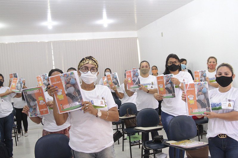 Encerram hoje inscrições de curso gratuito para cuidador de idosos em Manaus