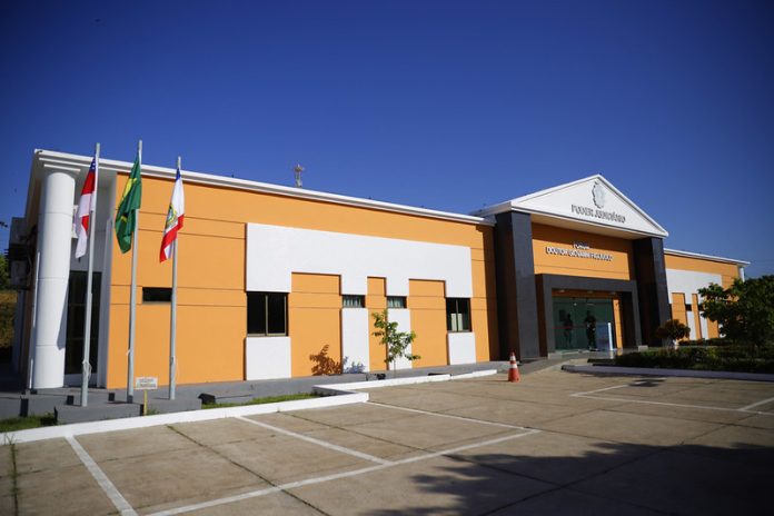 Fórum de Manacapuru recebe o nome do desembargador Alcemir Figliuolo