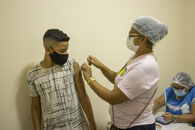 Covid: Vacinação em supermercados de Manaus inicia hoje 
