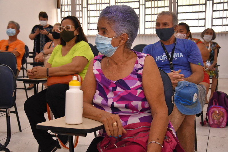 Oficina ‘Exercitando a Memória’ é oferecida no parque do Idoso em Manaus