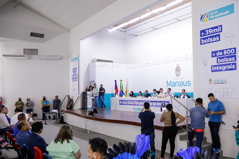 Com a maior oferta da história, Bolsas Idiomas e Pós-Graduação são lançadas em Manaus