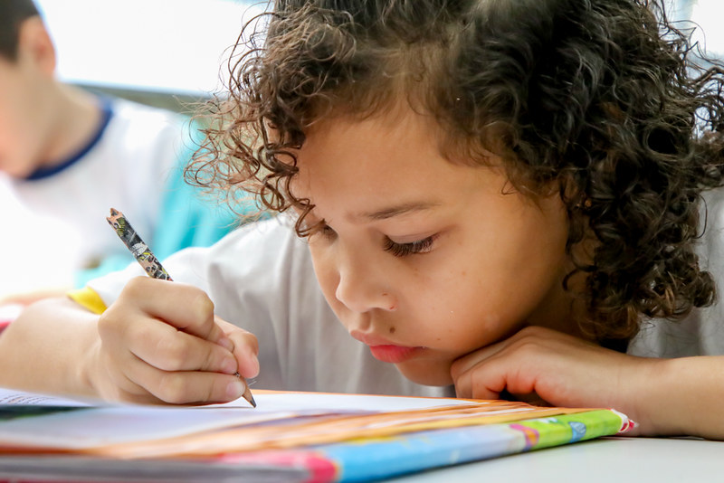 Inscrições para assistentes voluntários de alfabetização iniciam segunda em Manaus