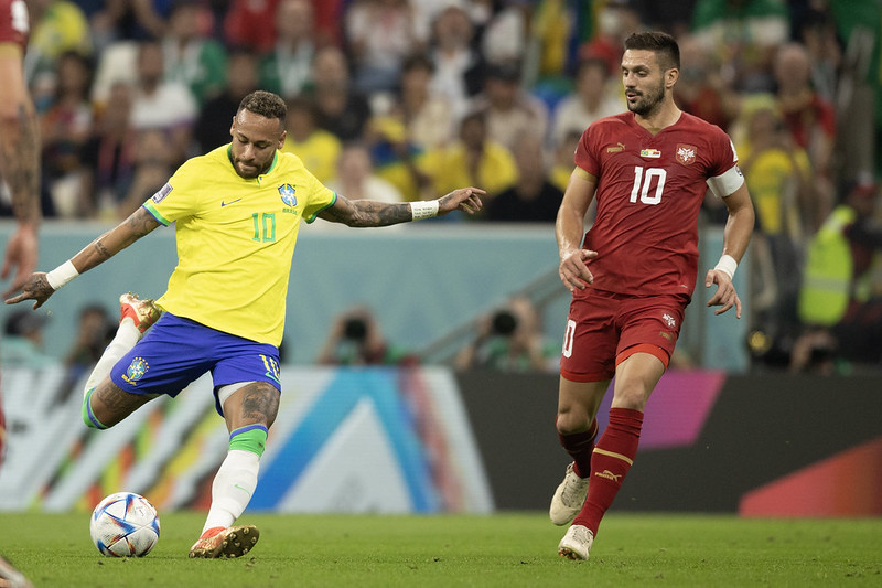 Brasil sai na frente com 2 x 0 contra a Sérvia