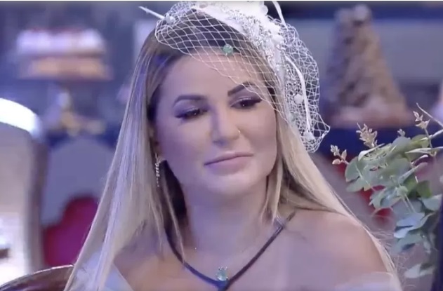 Deolane diz que pegou ranço de ex-aliado André: 'Papo de político'