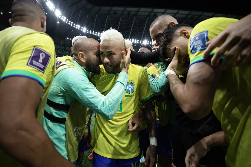 Croácia elimina Brasil nos pênaltis e se classifica para semifinal