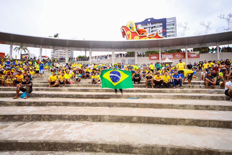 Com derrota do Brasil, transmissão dos jogos da Copa são encerrados na Ponta Negra em Manaus