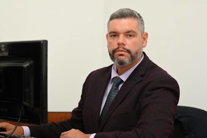 Idosa prova que teve descontos ilegais em conta do Bradesco e ganha indenização no Amazonas