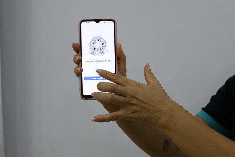 Desenvolvedor Full Stack Pleno e mais: Veja 531 vagas do Sine Manaus para esta sexta