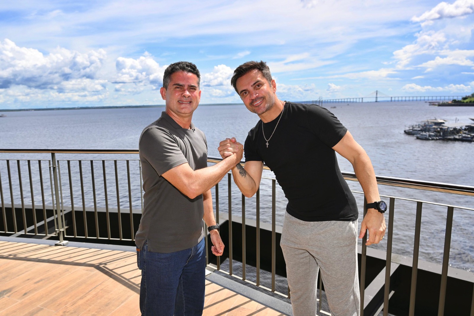 Ídolo do futsal, Falcão vem a Manaus e lança campanha para arrecadar doações para o RS