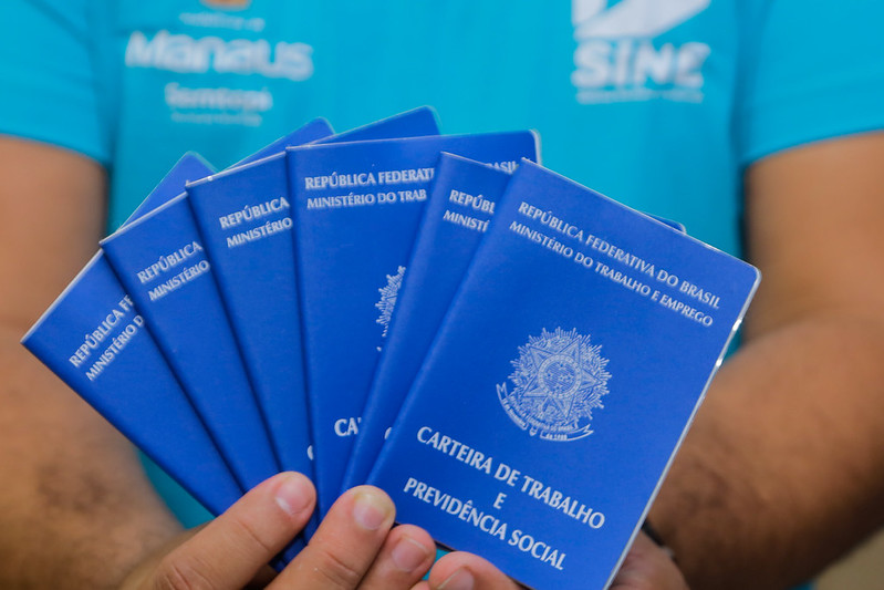 Sine Manaus tem 385 vagas abertas em setores de indústria, comércio e serviços