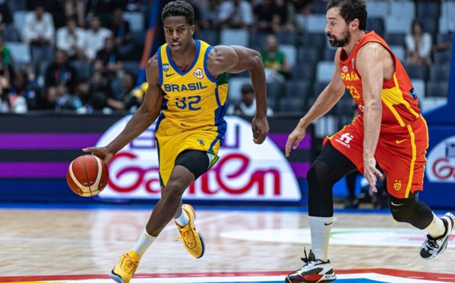 Brasil comete erros e perde para a Espanha na Copa do Mundo de basquete