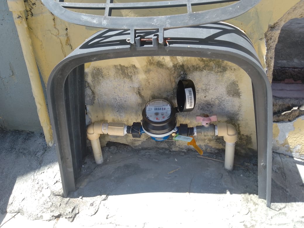 Prefeitura cobra Águas de Manaus sobre baixa pressão no abastecimento