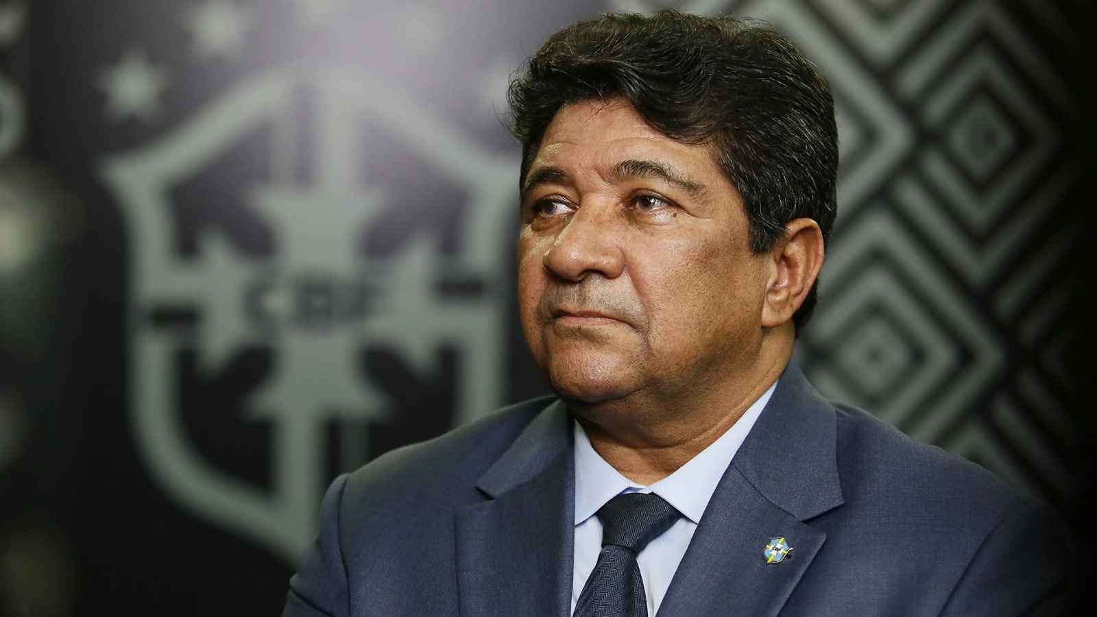Ednaldo quebra silêncio sobre Daniel Alves e Robinho; veja