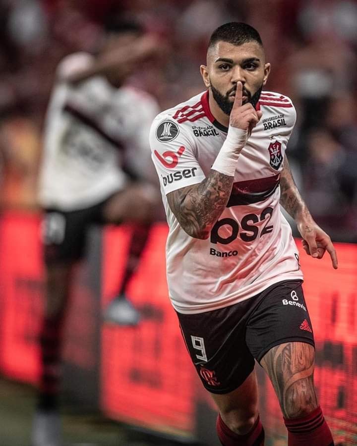 Gabigol pode ser suspenso por  até seis jogos ao chamar o futebol brasileiro de "várzea"
