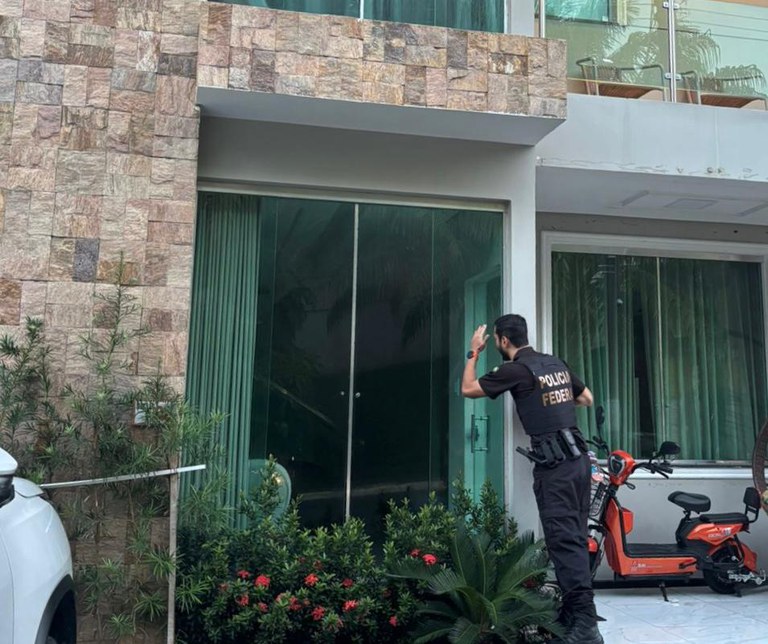 PF investiga possíveis irregularidades em contratações com uso do Fundeb em Tefé