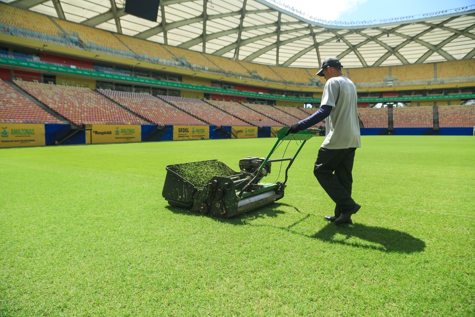 Arena da Amazônia passa por reparos para jogo entre Vasco e Audax