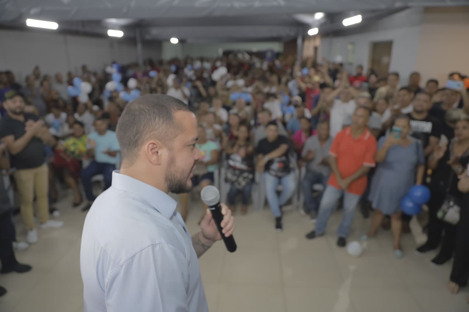 Adail e Mayara reúnem mais de 500 lideranças para discutir propostas no Amazonas