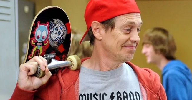Ator Steve Buscemi, de 'Gente Grande' é hospitalizado após ataque em Nova York