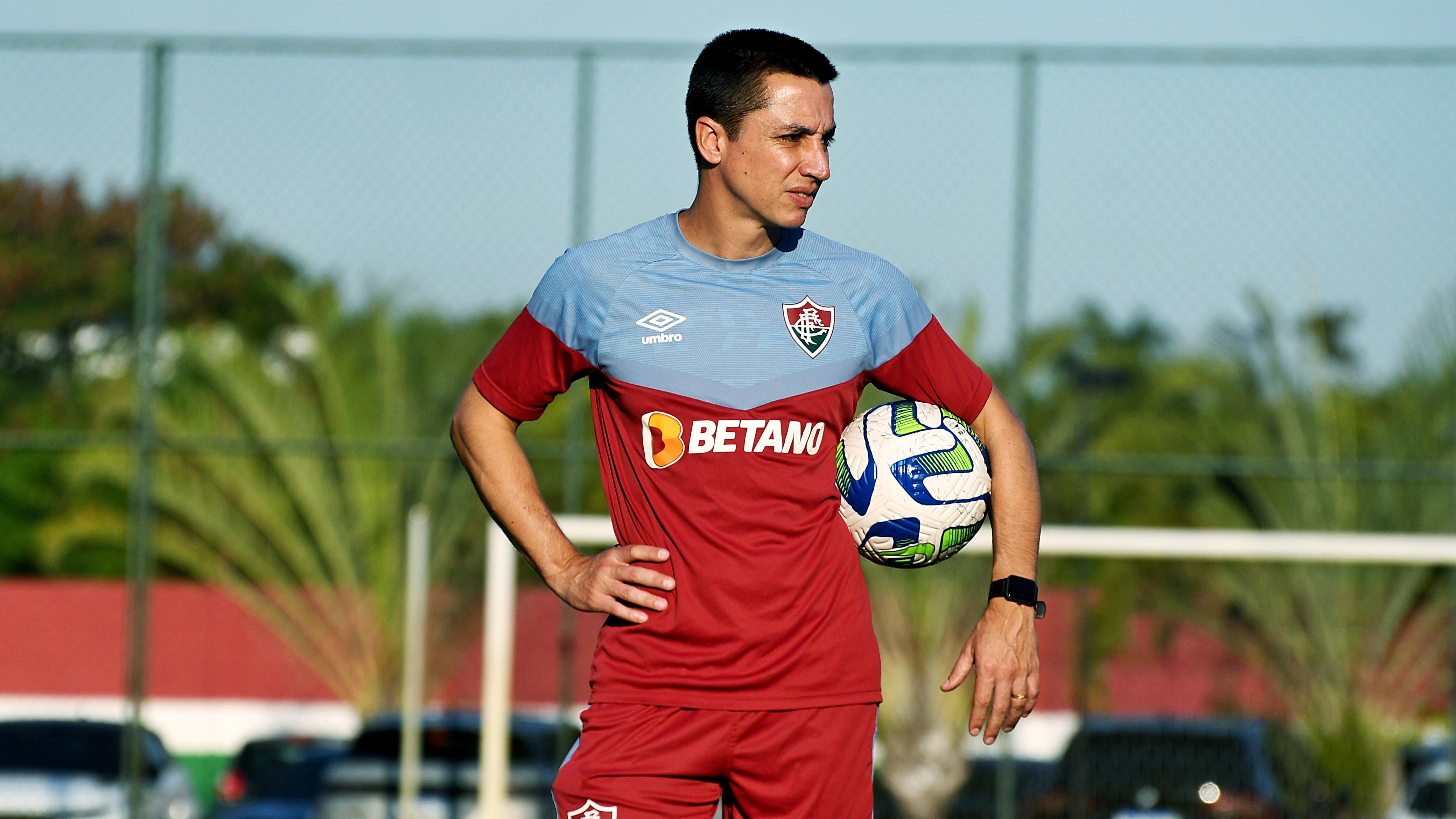 Amazonas FC anuncia Eduardo Barros para comandar a equipe na sequência da temporada