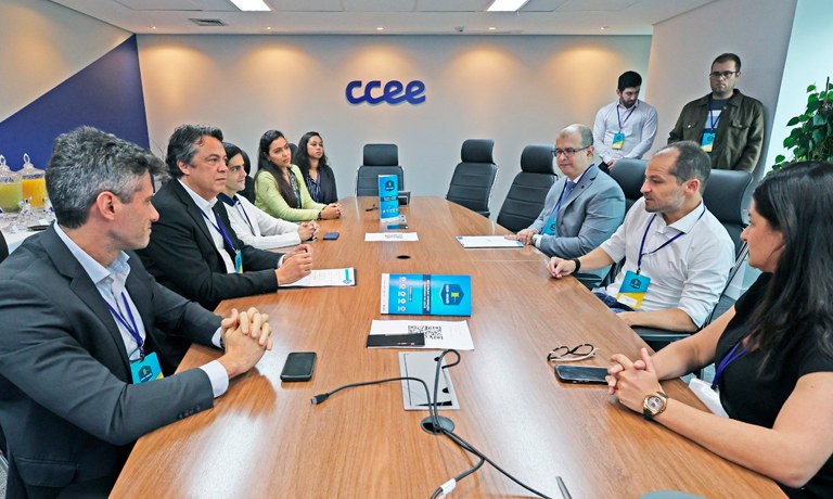 Novas usinas híbridas abastecerão cidades do Amazonas e no Pará