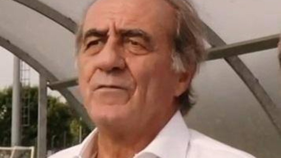 Ex-jogador de futebol morre após ter pernas amputadas por conta da Covid-19