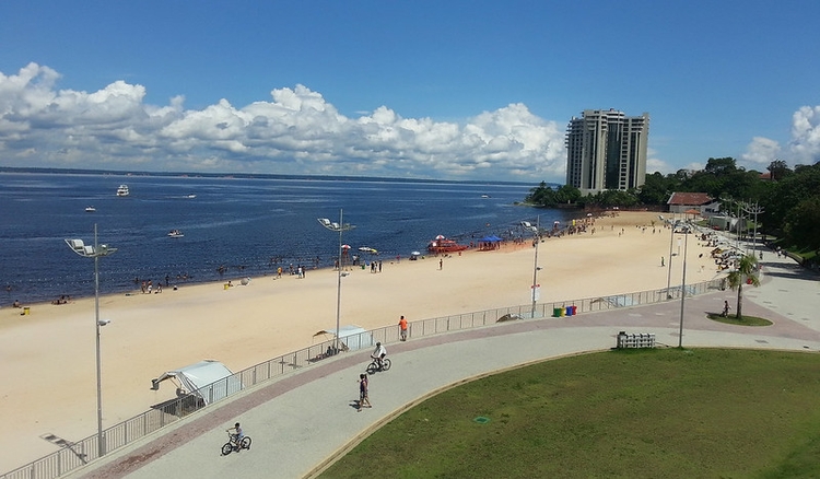 Guarda Municipal intensifica fiscalização no calçadão da Ponta Negra