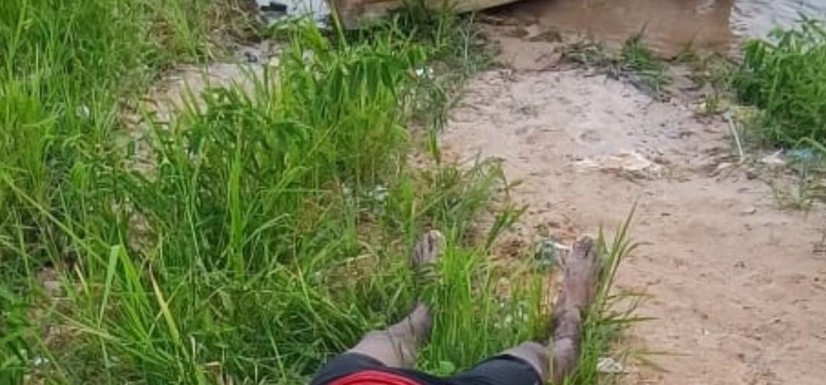 Corpo é encontrado em balneário no Puraquequara