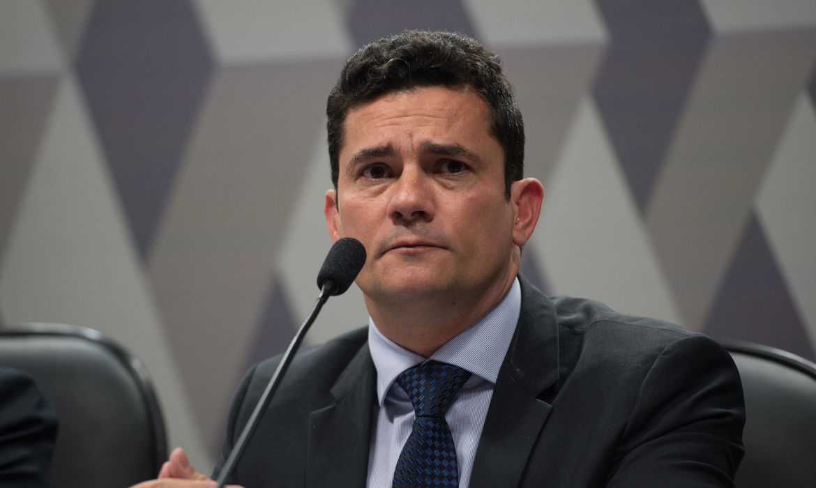 Lewandowski vota e julgamento de Moro é suspenso com placar de 2 x 2