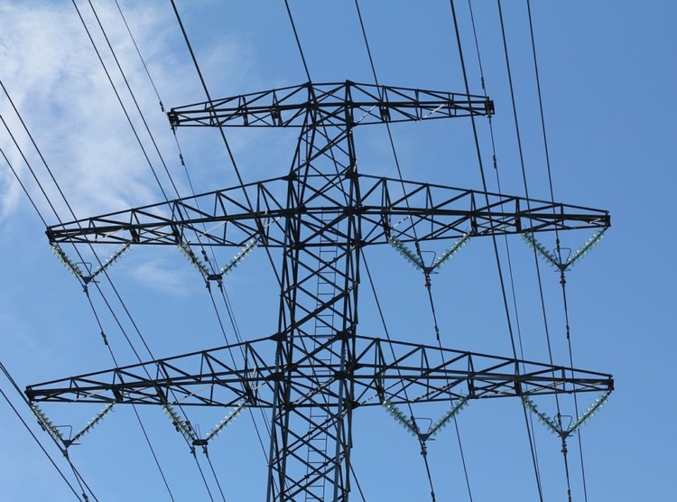 Conta de luz volta para bandeira verde neste sábado