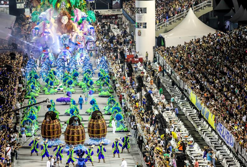 Desfiles das escolas de samba de São Paulo ocorrem dias 21 e 23 de abril