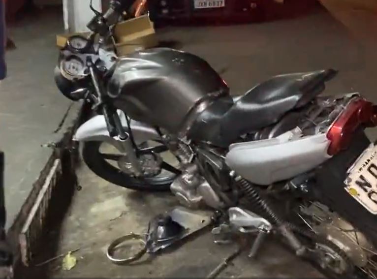 Acidente entre motocicletas deixa quatro pessoas feridas em Manaus