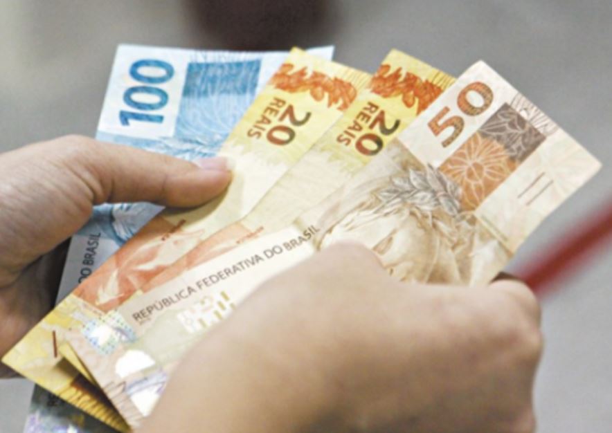 Nascidos em fevereiro recebem hoje parcela do auxílio emergencial