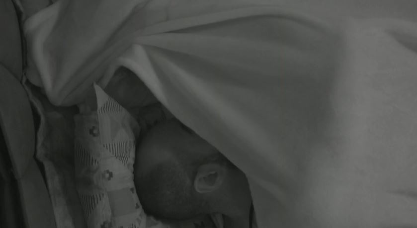 Ricardo manda recado para ex- BBB que abriu jogo sobre edredom