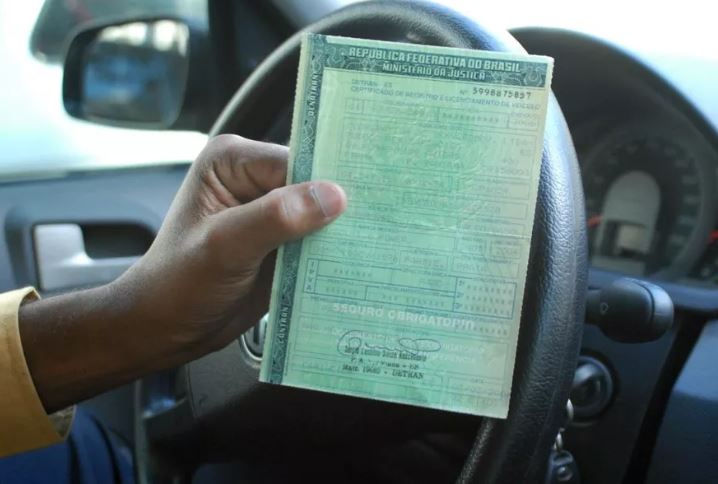 Licenciamento de veículos com placas de final 8 termina na segunda-feira no Amazonas