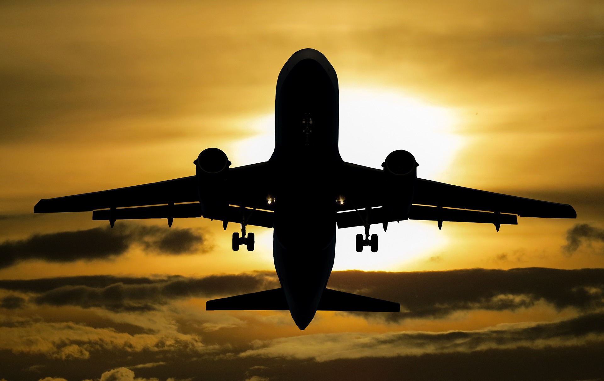 portaldoholanda-portaldoholanda-aircraft-13625861920-1106523-1106523.jpg