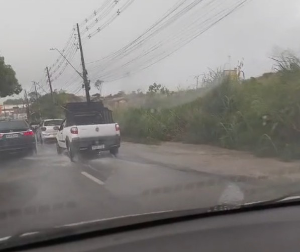 Prefeitura registra oito ocorrências de alagamentos e desabamentos em Manaus