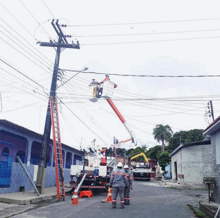 Sete bairros ficam sem energia neste sábado em Manaus