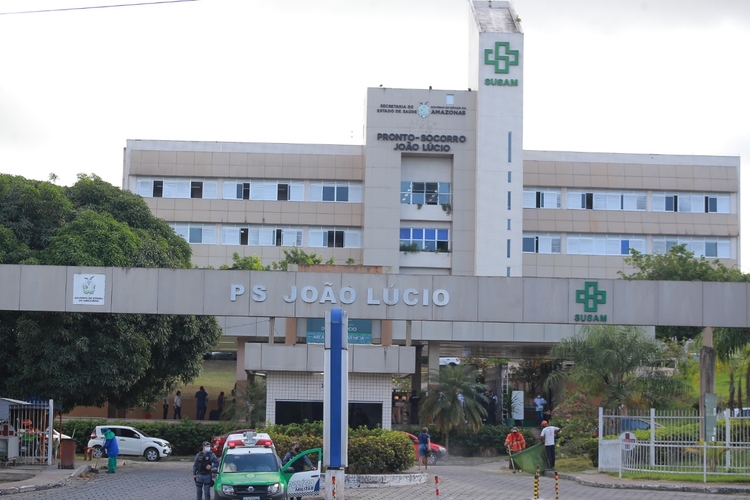 Jovem baleado na cabeça pela esposa morre em hospital de Manaus