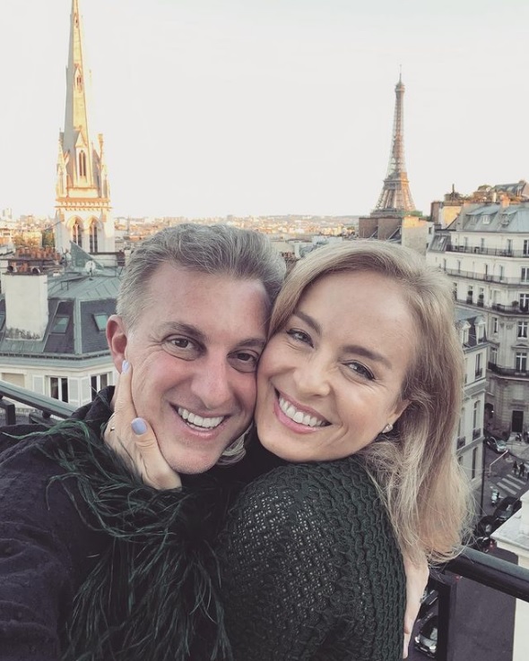  Angélica e Luciano Huck curtem Dia dos Namorados em Paris e trocam declarações