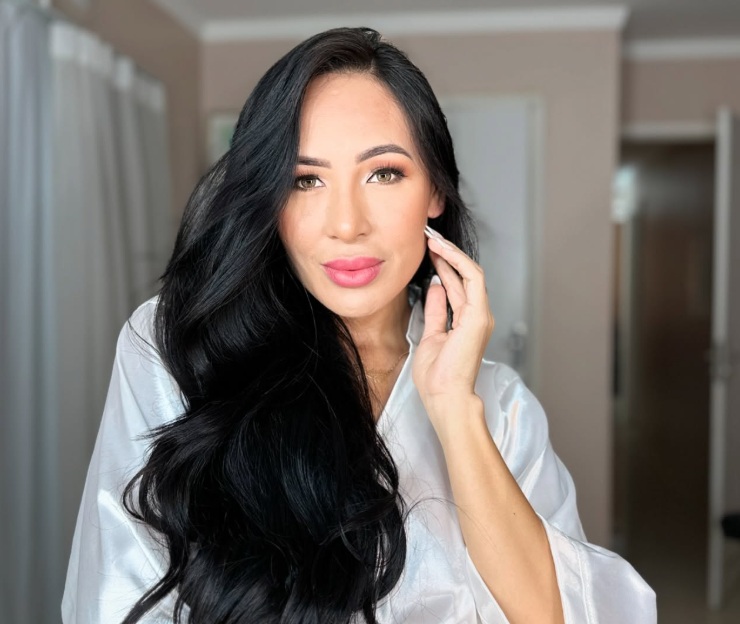 Ex-bbb Arleane Marques anuncia saída do Boi Garanhão