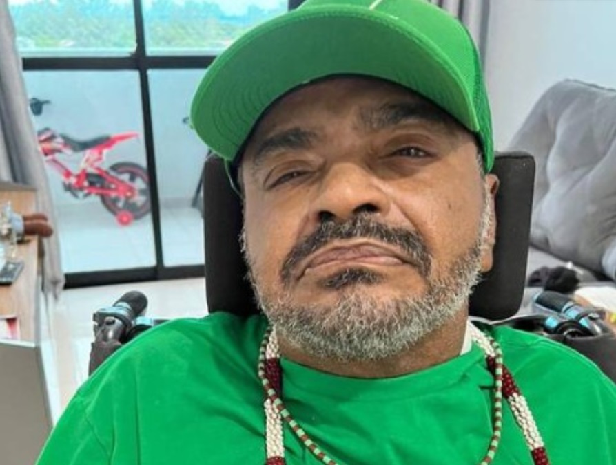 Arlindo Cruz é internado em CTI 