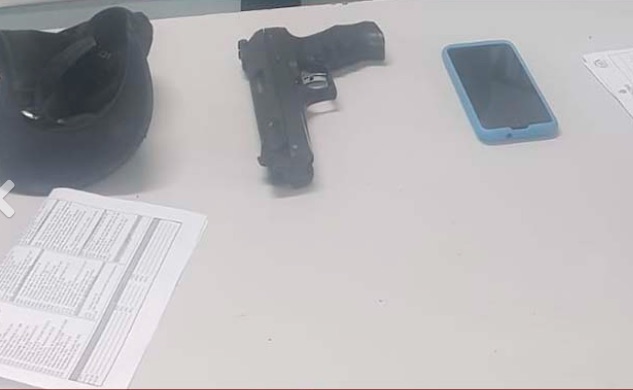 Suspeito de tentar roubar celular com arma falsa é espancado em Manaus