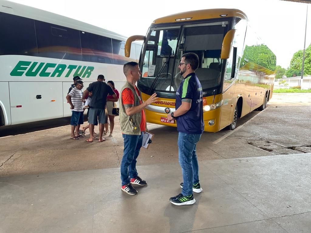 Transporte intermunicipal rodoviário é vistoriado em três municípios do Amazonas