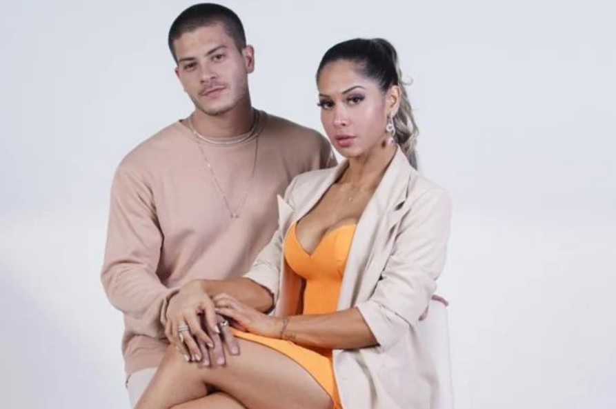 Maíra Cardi cria empresa especializada em reality com aulas de Arthur Aguiar