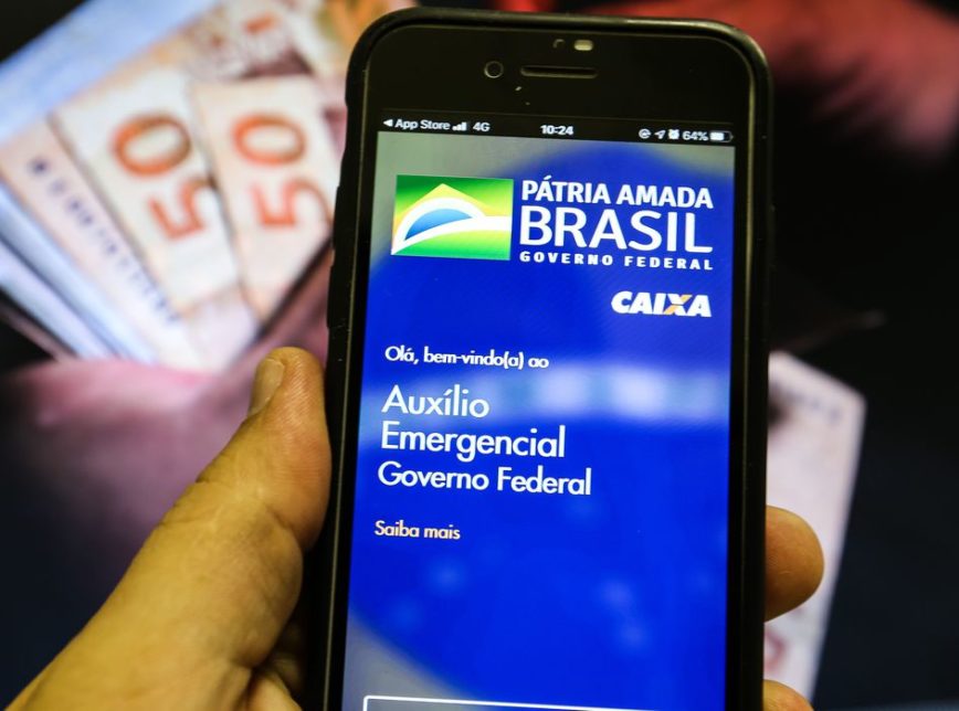 Beneficiários do Bolsa Família recebem auxílio emergencial hoje