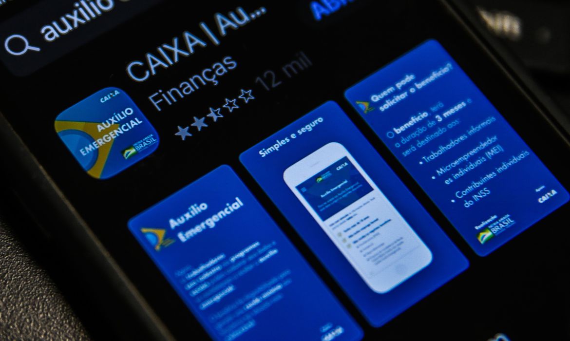 Caixa paga auxílio emergencial a nascidos em fevereiro