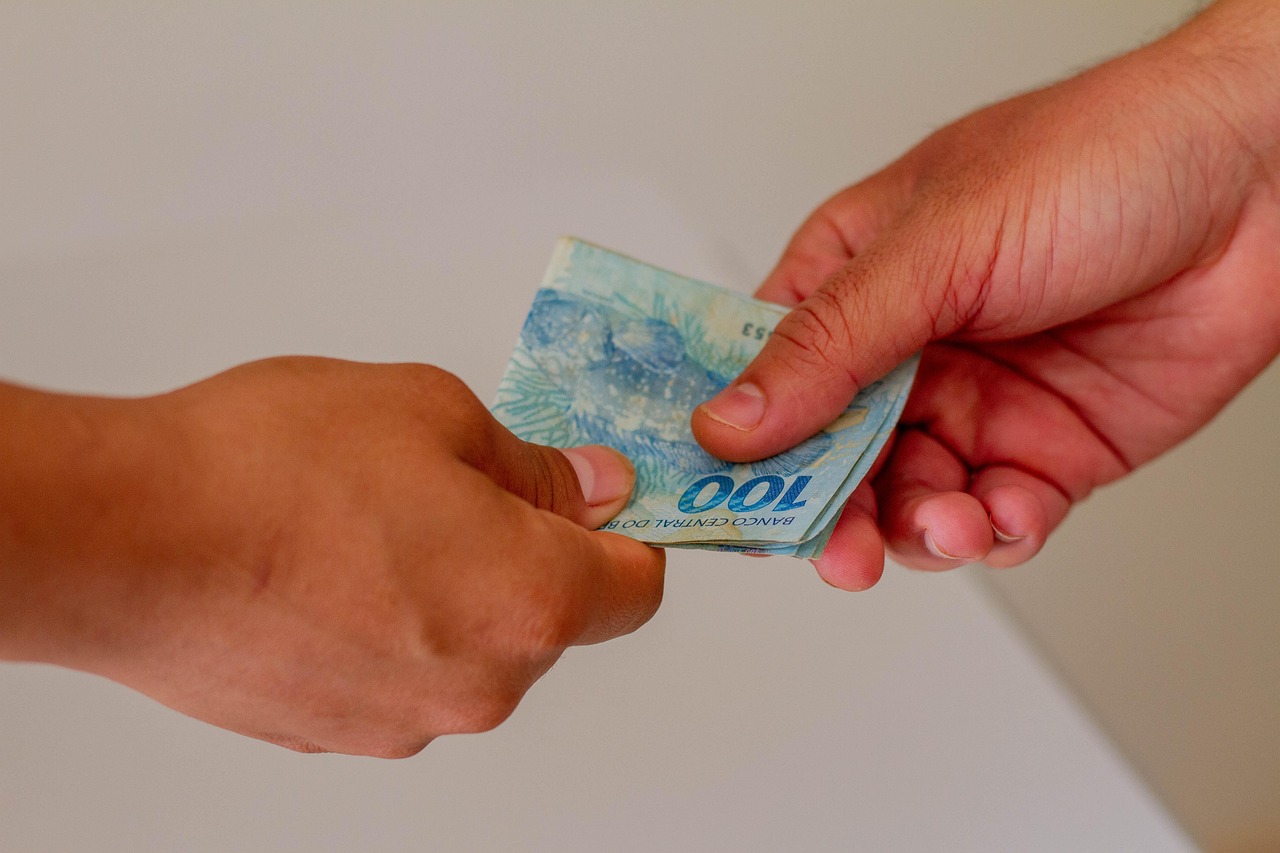 Prazo para pagar segunda parcela do 13° termina hoje